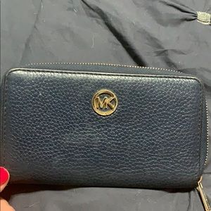 Michael Kors Phone Wallet